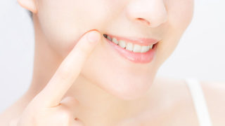 健康・美容にも！ 歯茎・歯肉マッサージの効果・やり方を紹介します。