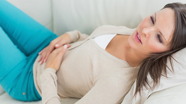 ひどい生理痛を緩和する方法と自分でできる解消法
